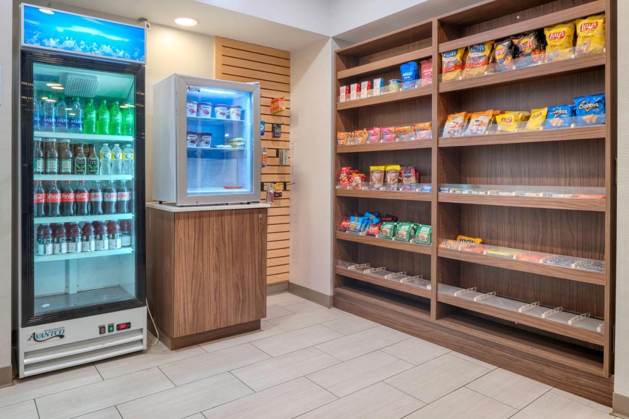 西部麦肯智选假日酒店 梅肯 外观 照片